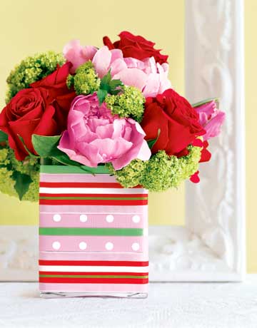 pink-flowers-polka-dot-stripe-vase