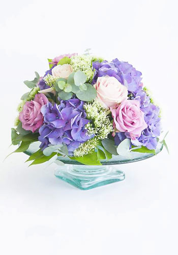 pastel-flowers-display