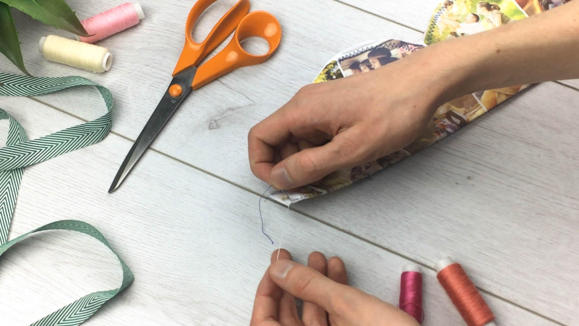 How to Make Fabric Roses Step by Step Sewing Projects Tutorial