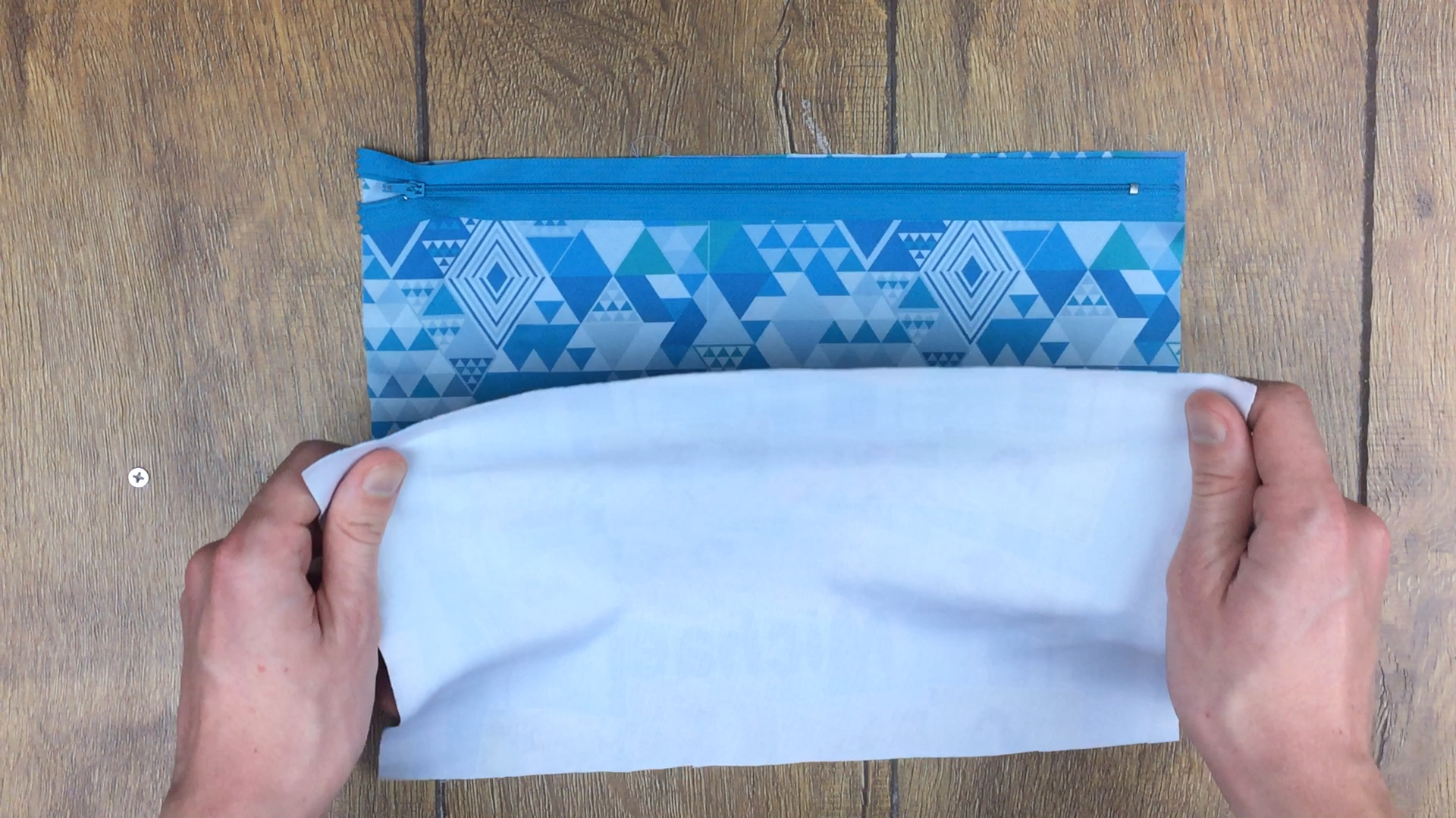How to Make a Pencil Case using Fabric Sewing Projects 2