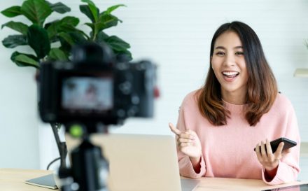 how to make a profit selling youtube merchandise